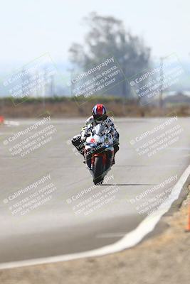 media/Sep-20-2025-TrackDaz (Sat) [[27f0cde673]]/C Group/240pm (Turn 9)/